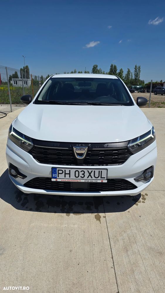 Dacia Logan TCe 90 Essential - 1