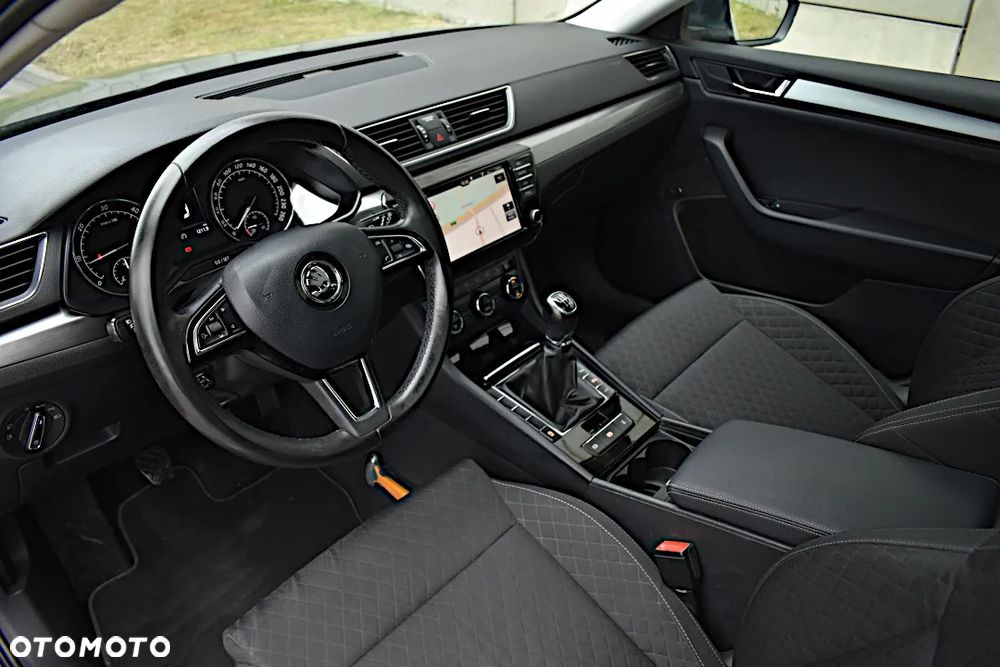 Skoda Superb 1.6 TDI Style - 37