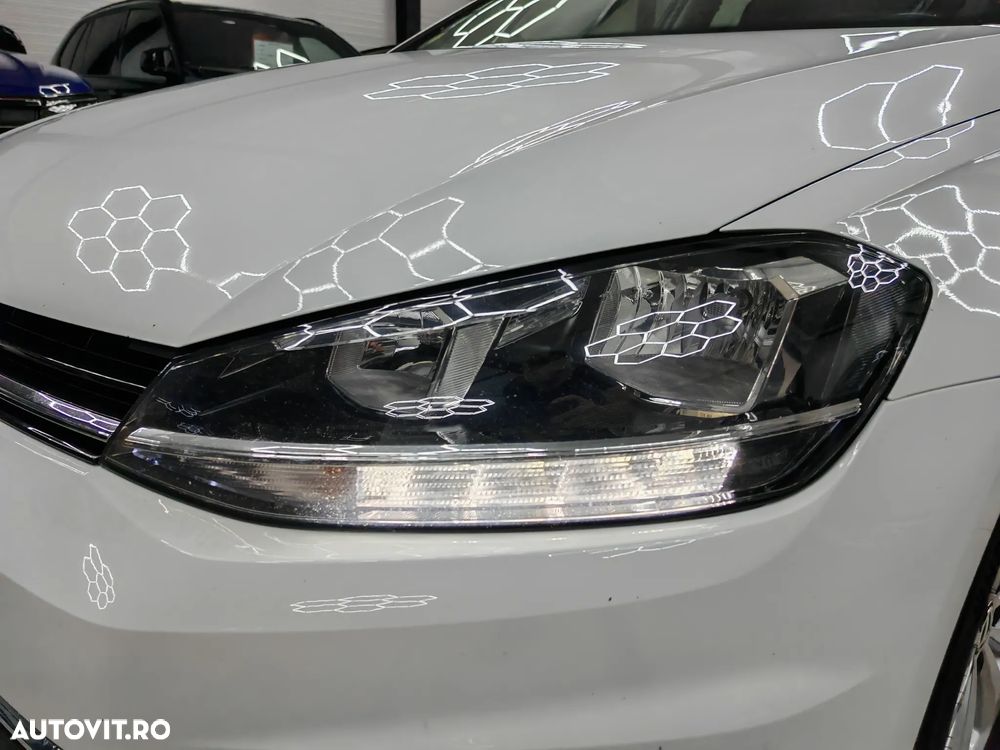 Volkswagen Golf 2.0 TDI (BlueMotion Technology) DSG Comfortline - 33