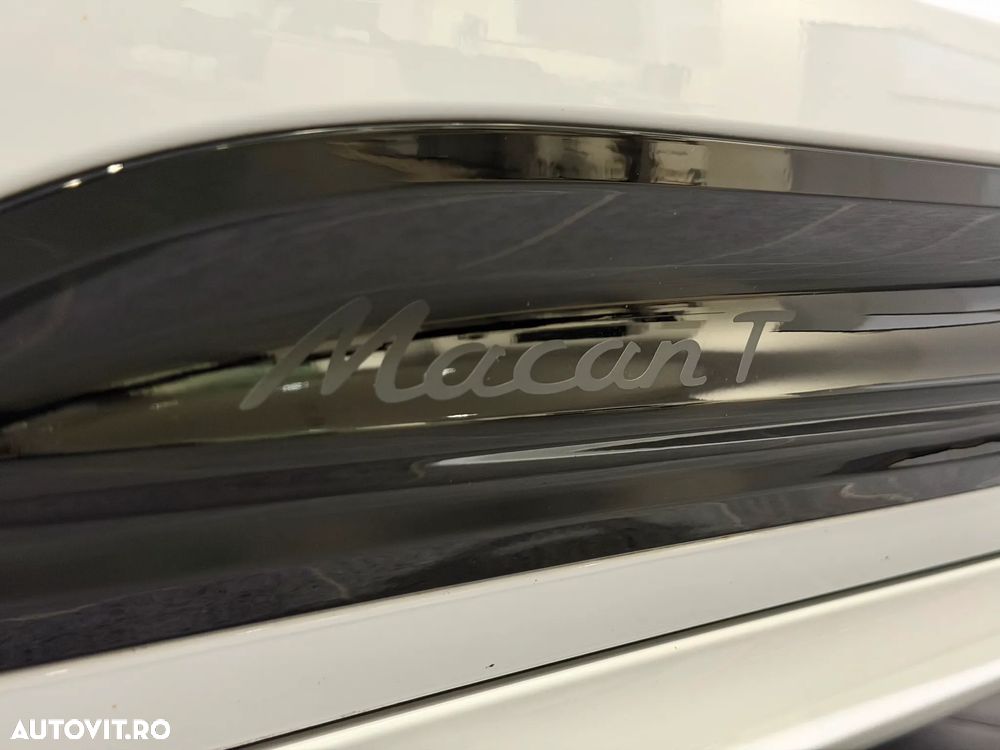 Porsche Macan T - 12