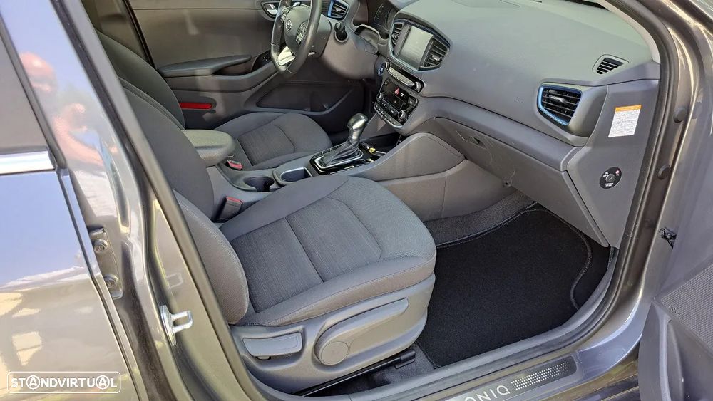 Hyundai Ioniq 1.6 GDI HEV Hybrid Tech - 9