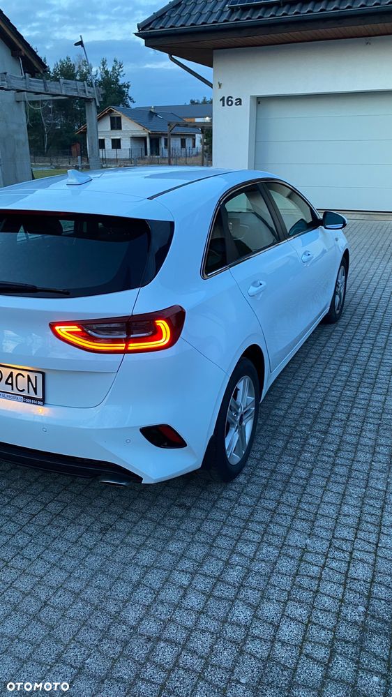 Kia Ceed - 9