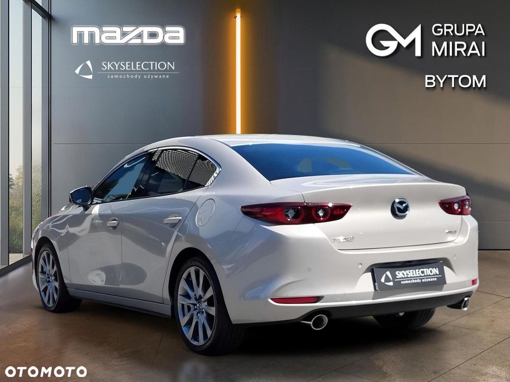 Mazda 3 - 4
