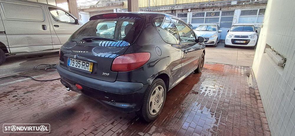 Peugeot 206 1.1 Color Line - 12