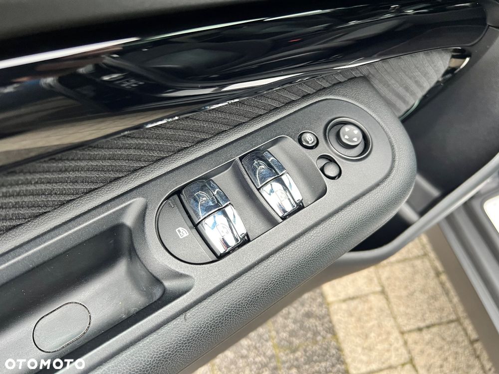 MINI Clubman Cooper D - 22