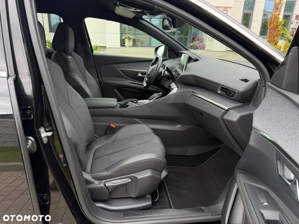 Peugeot 3008 1.2 PureTech GT Pack S&S EAT8 - 29