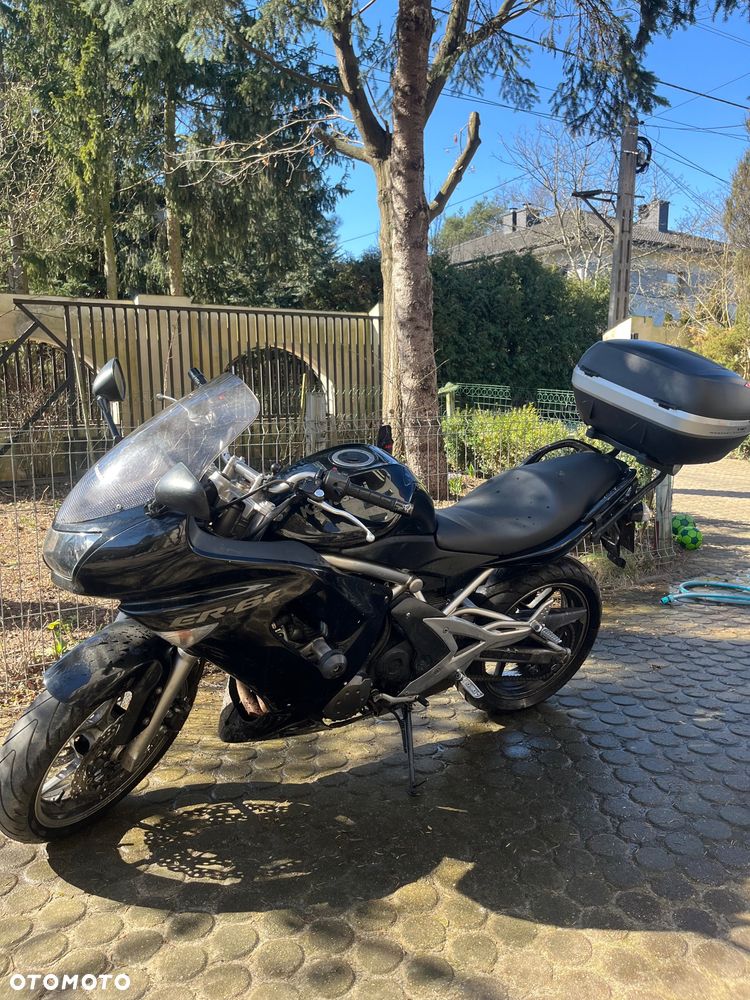 Kawasaki ER - 9