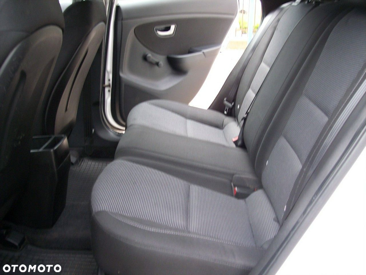 Hyundai i30 1.4 CRDi Classic + - 18