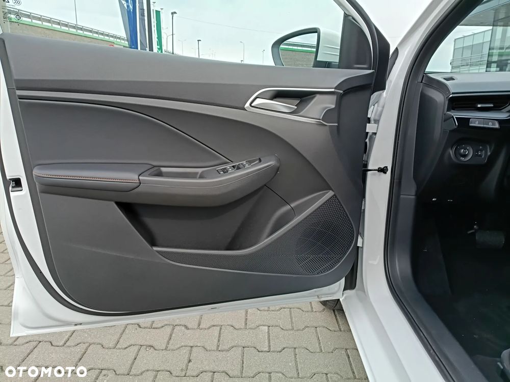 MG MG3 1.5 HEV+ Exclusive - 14