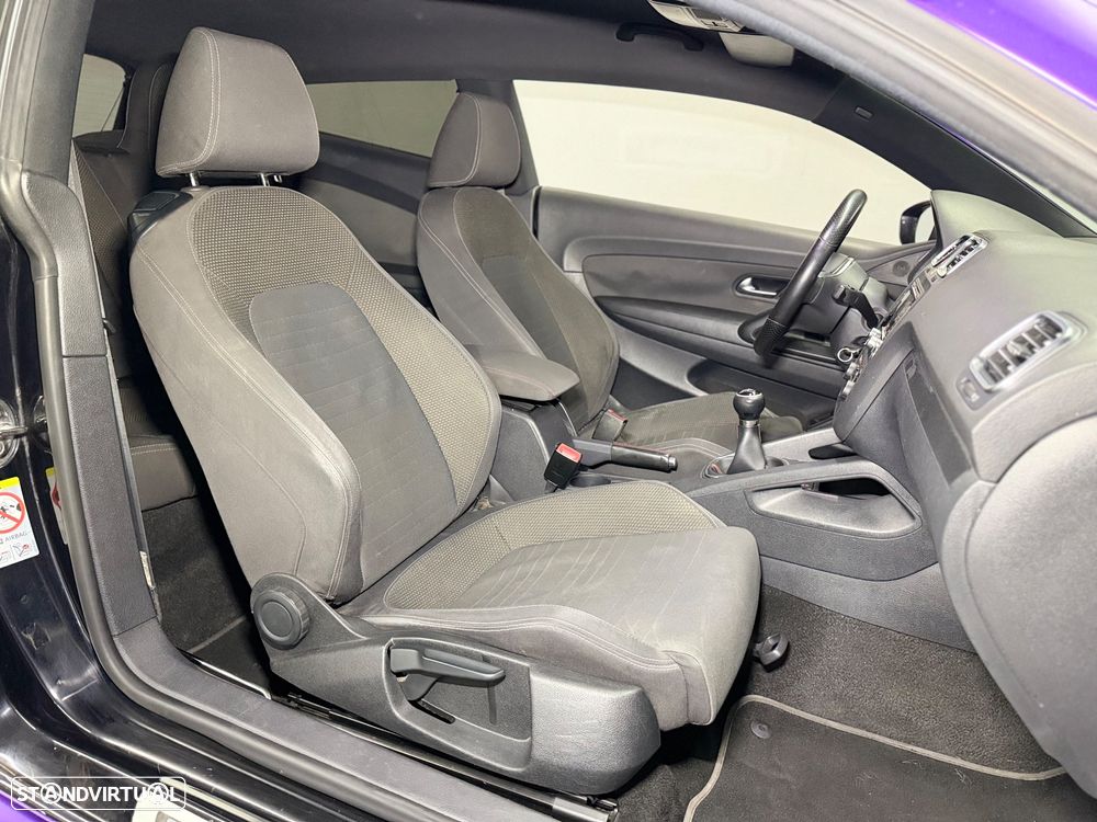 VW Scirocco 2.0 TDI R-Line - 13