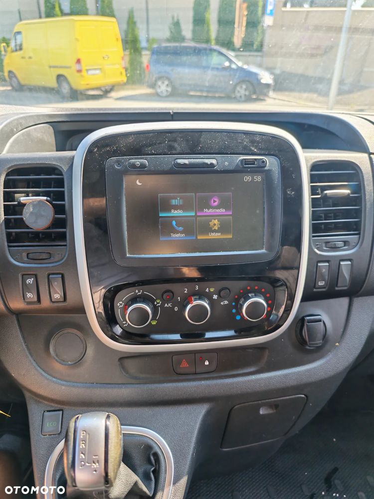 Renault TRAFIC - 21