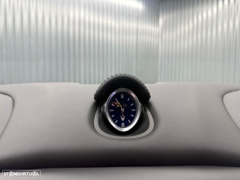 Maserati Ghibli GT Hybrid - 36