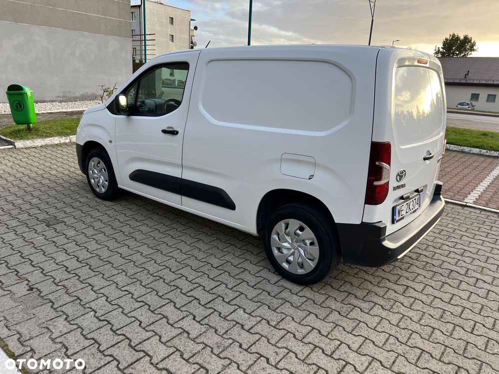 Toyota Proace City - 11