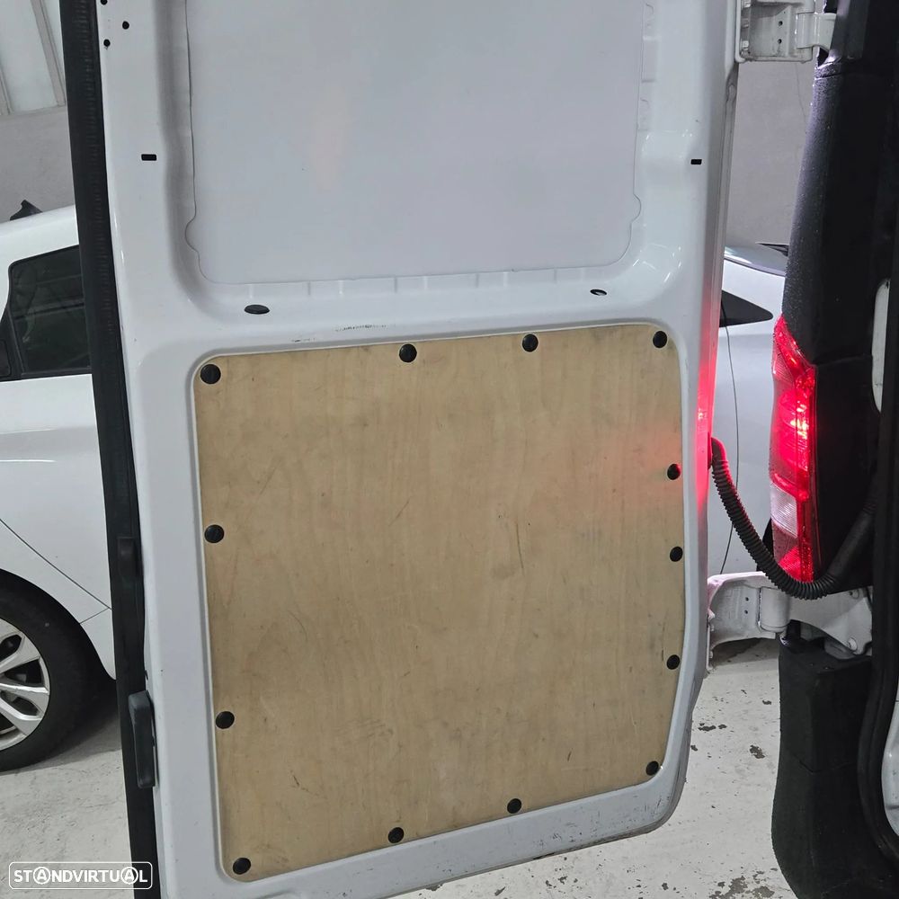 Mercedes-Benz E-Vitto 35kW - 22