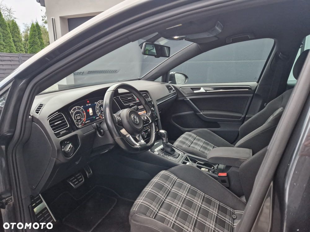 Volkswagen Golf GTD 2.0 TDI SCR DSG - 6