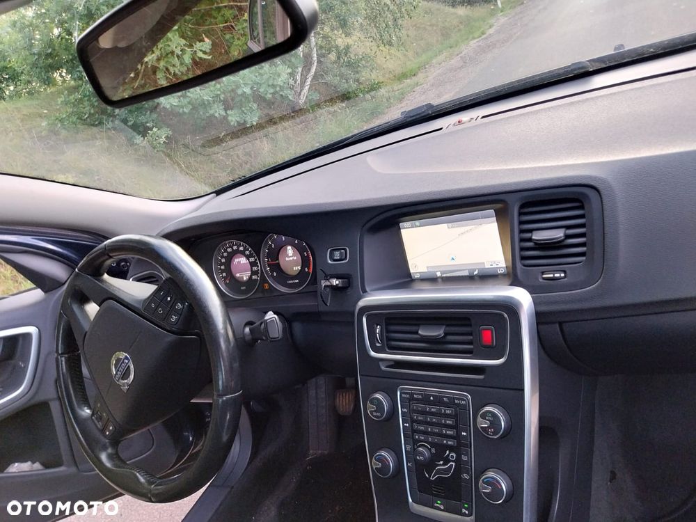 Volvo S60 DRIVe Kinetic - 26
