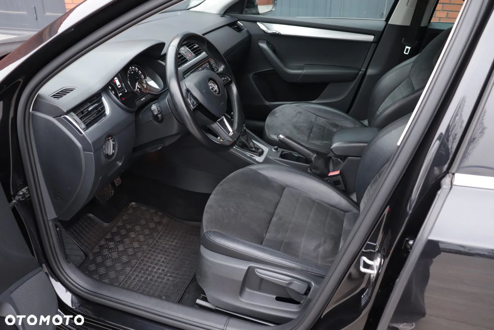 Skoda Octavia 2.0 TDI DSG Clever - 18