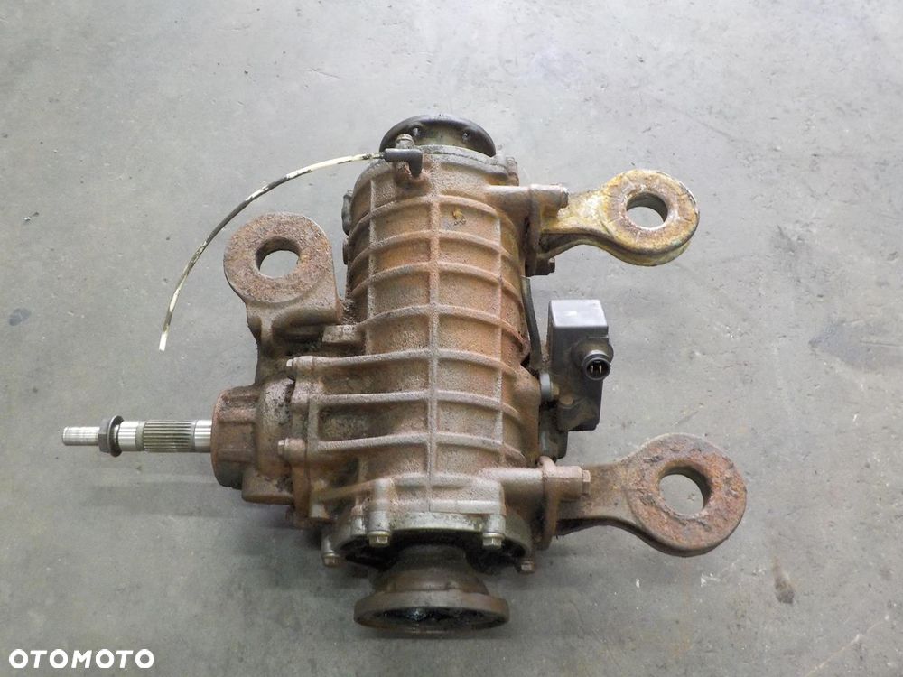 VW T4 2.4D 2.5E SYNCRO DYFER MOST TYLNY WOLNE KOŁO ABS - 5