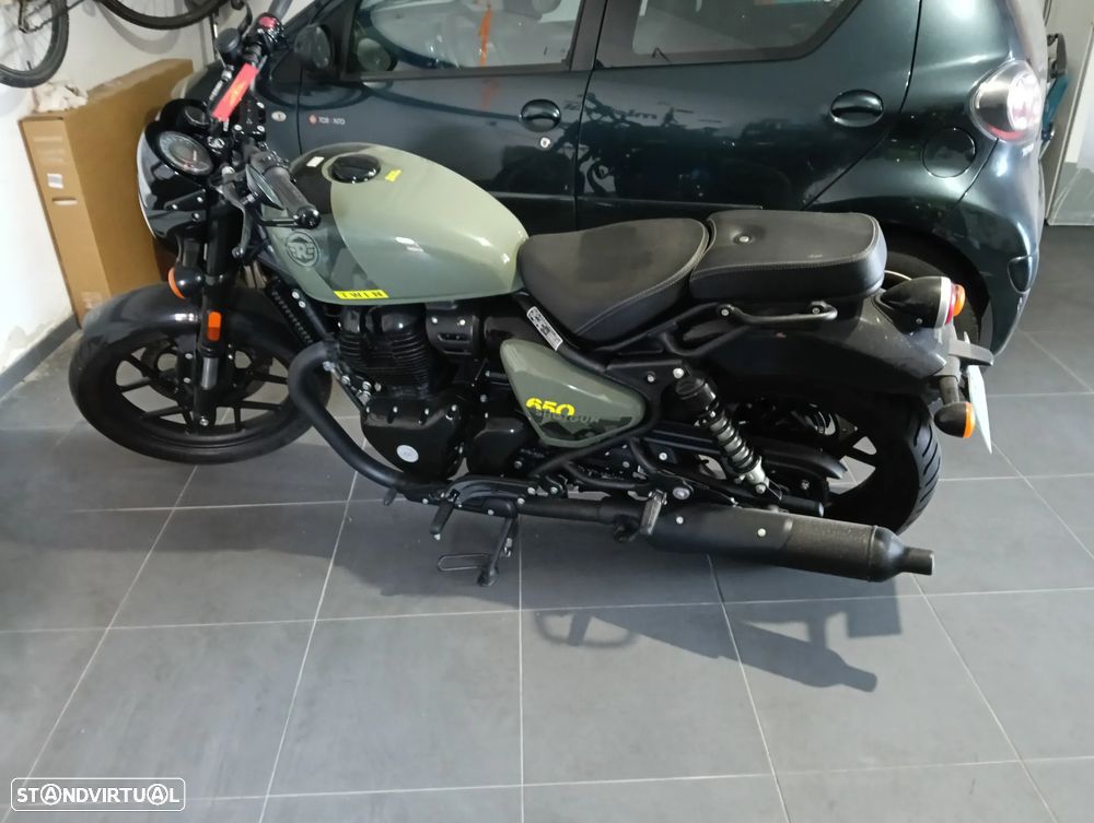Royal Enfield Shotgun 650 - 1