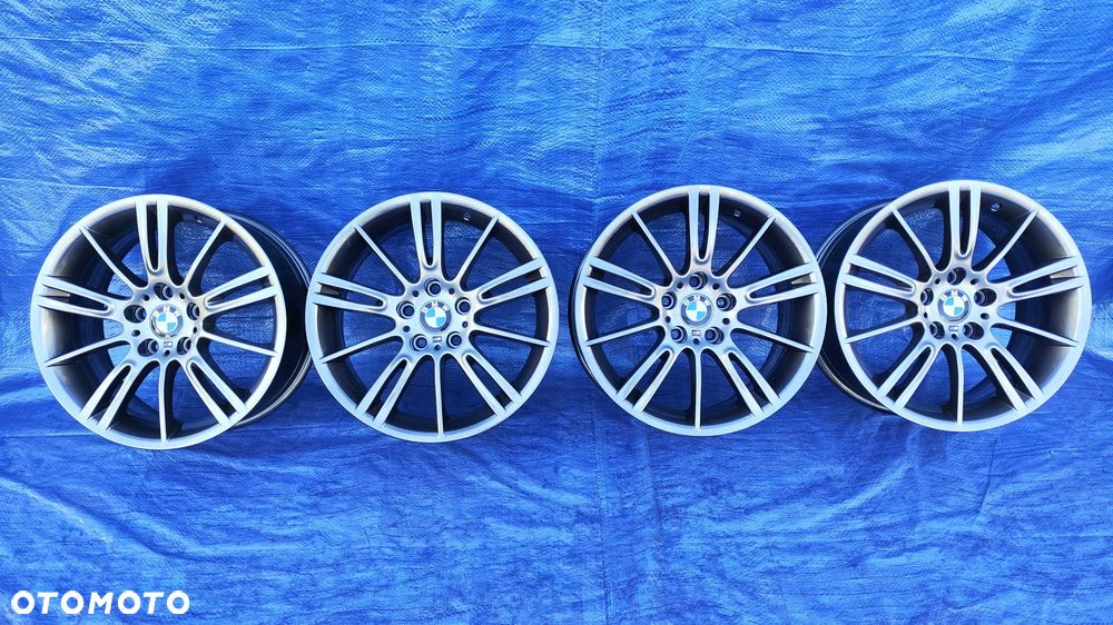 FELGI ALUMINIOWE ALUFELGI ORYGINALNE M-PAKIET 18'' PRZÓD 8J IS34 TYŁ 8.5J IS37 8036933 8036934 BMW E90 E91 E92 E93 - 1