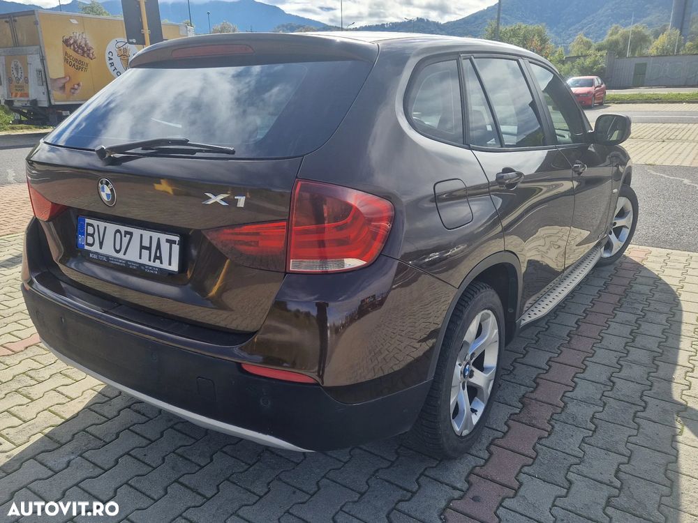 BMW X1 xDrive20d - 8