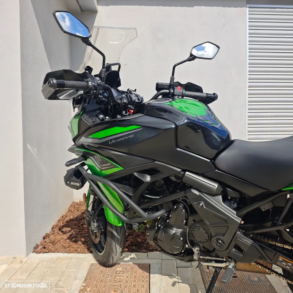 Kawasaki Versys 650 Grand Tourer - 21