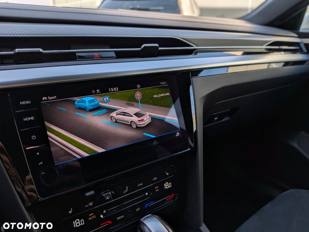 Volkswagen Arteon 2.0 TDI R-Line DSG - 27