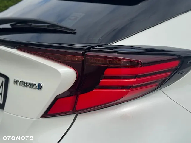 Toyota C-HR - 32