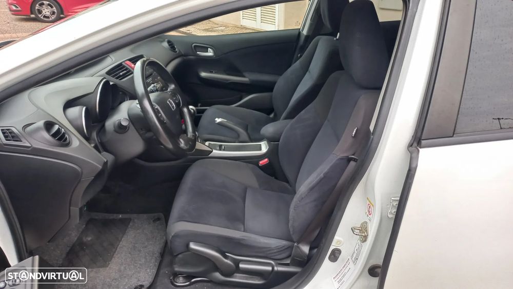 Honda Civic 1.6 i-DTEC Lifestyle - 4