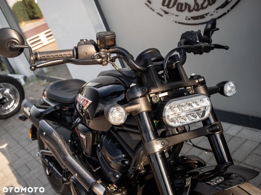 Harley-Davidson Sportster - 11