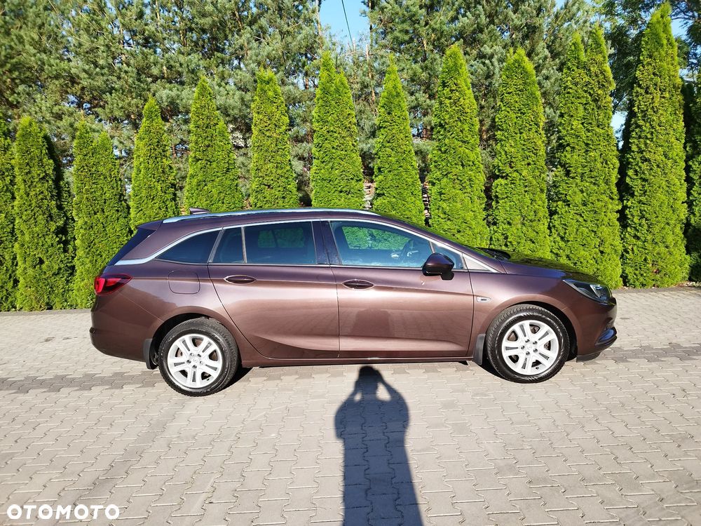 Opel Astra 1.6 D (CDTI) Start/Stop Edition - 2
