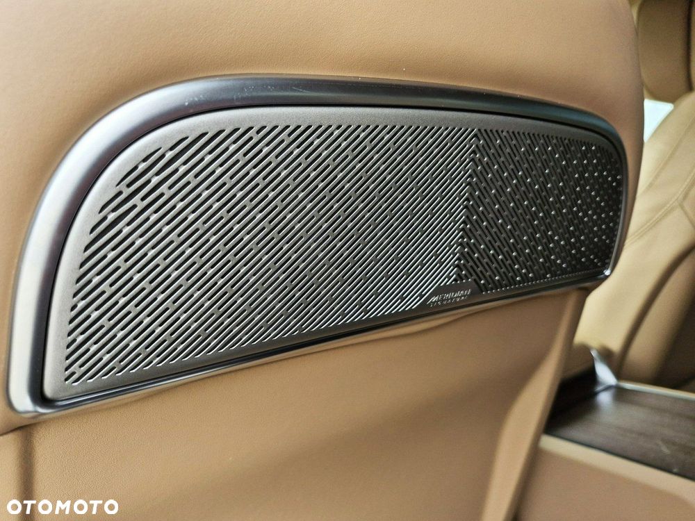 Land Rover Range Rover - 25