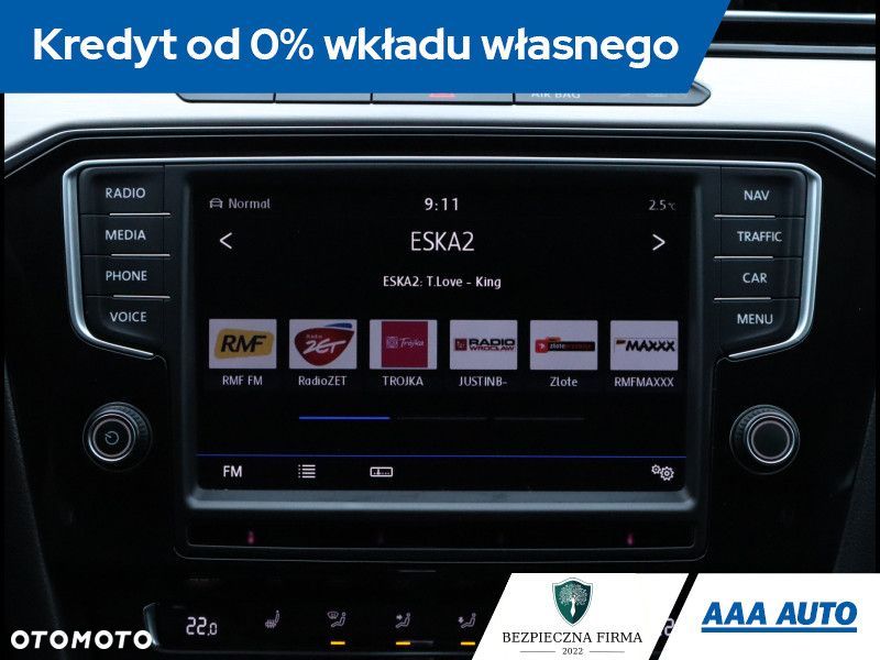 Volkswagen Passat - 13