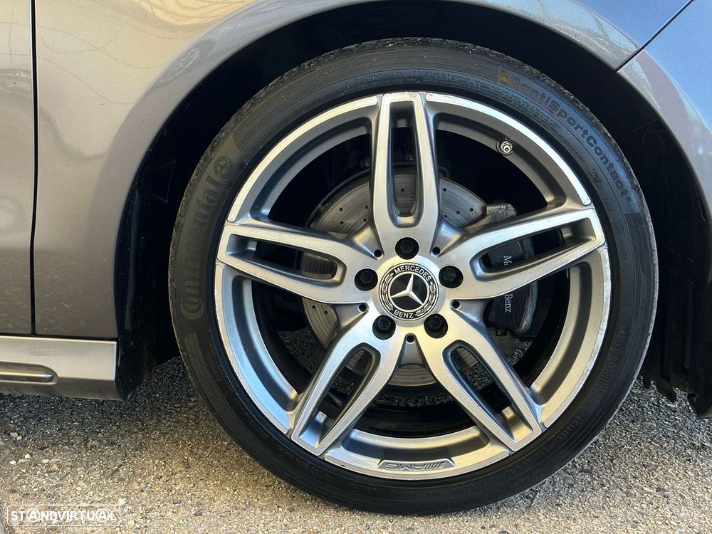 Mercedes-Benz CLA 180 - 18