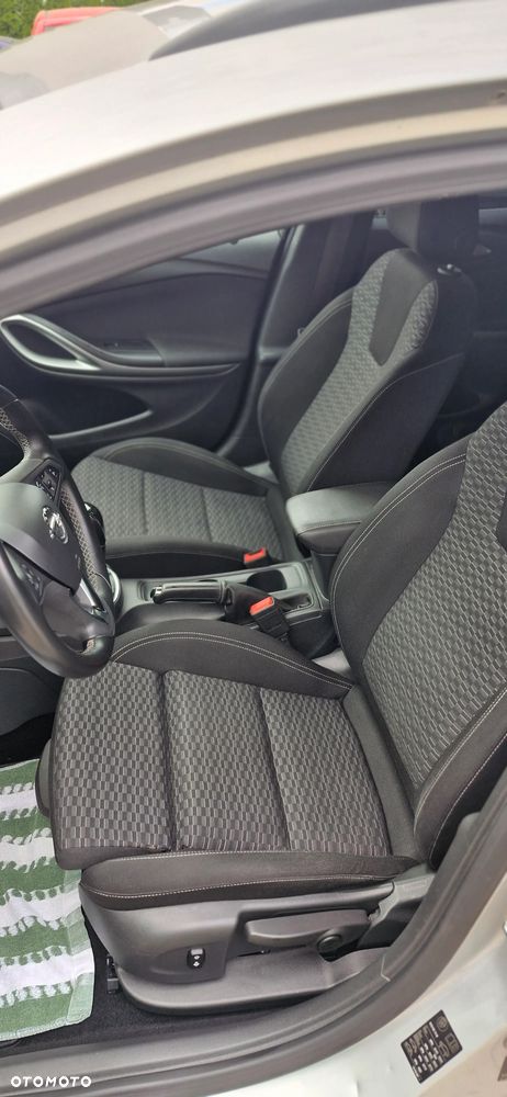 Opel Astra 1.6 CDTI Enjoy S&S - 12