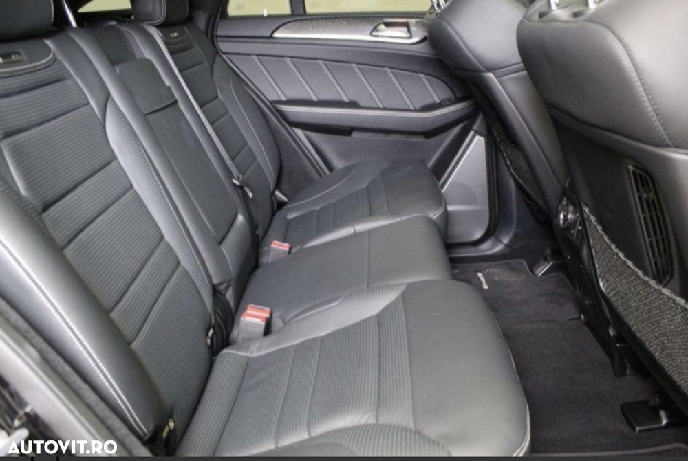 Mercedes-Benz GLE - 22