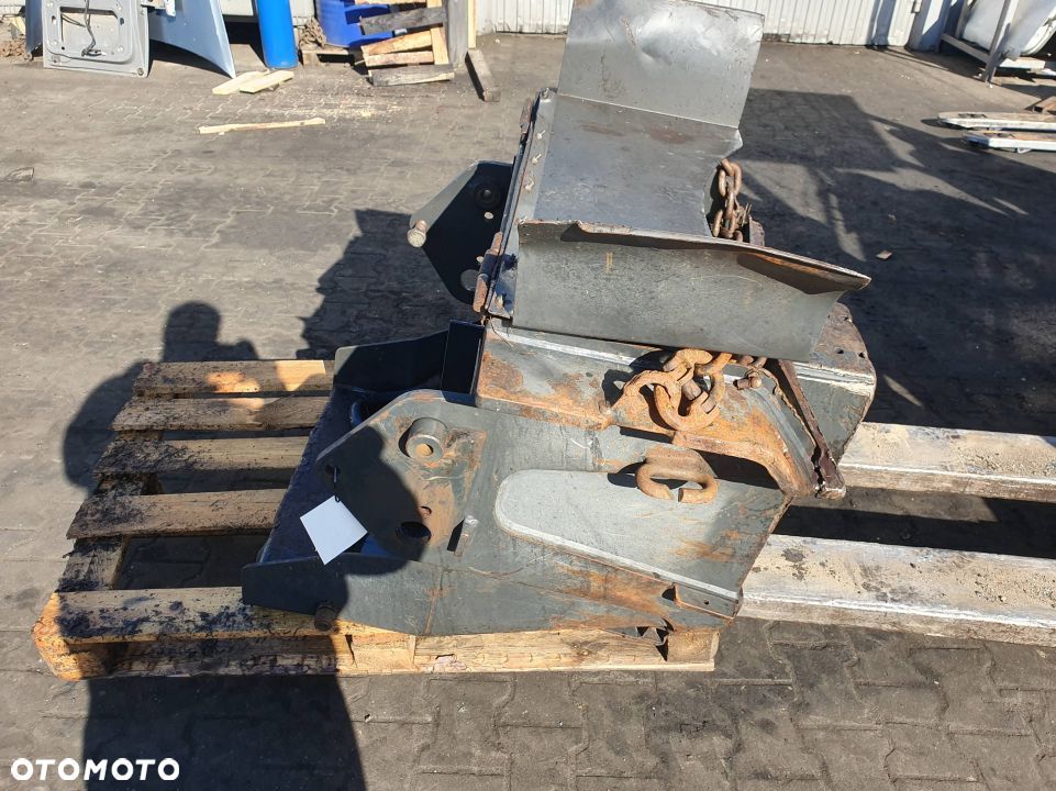 ZBIORNIK PONSSE BEAVER OLEJU PRZÓD - 1