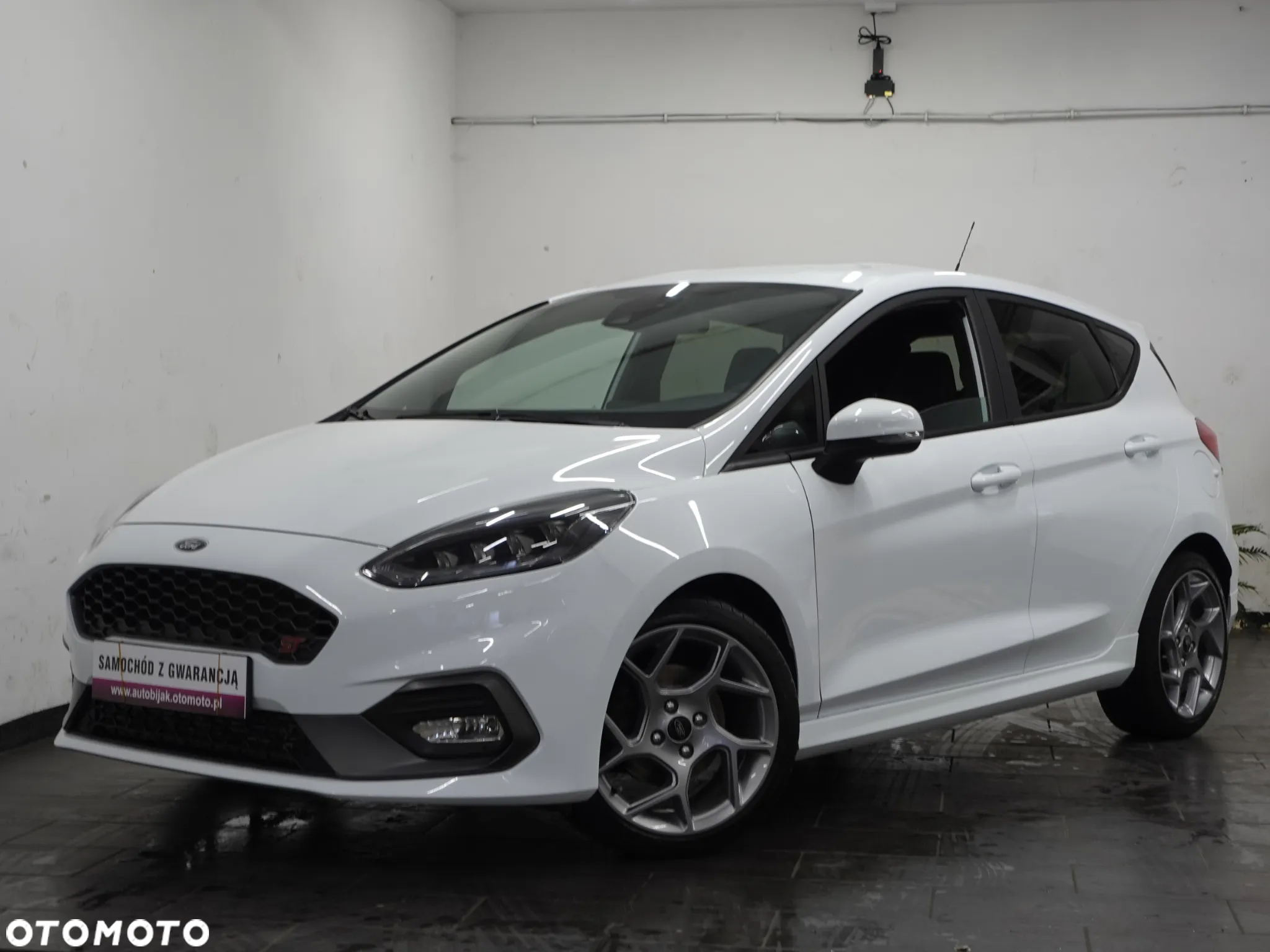 Ford Fiesta 1.5 EcoBoost S&S ST X - 13