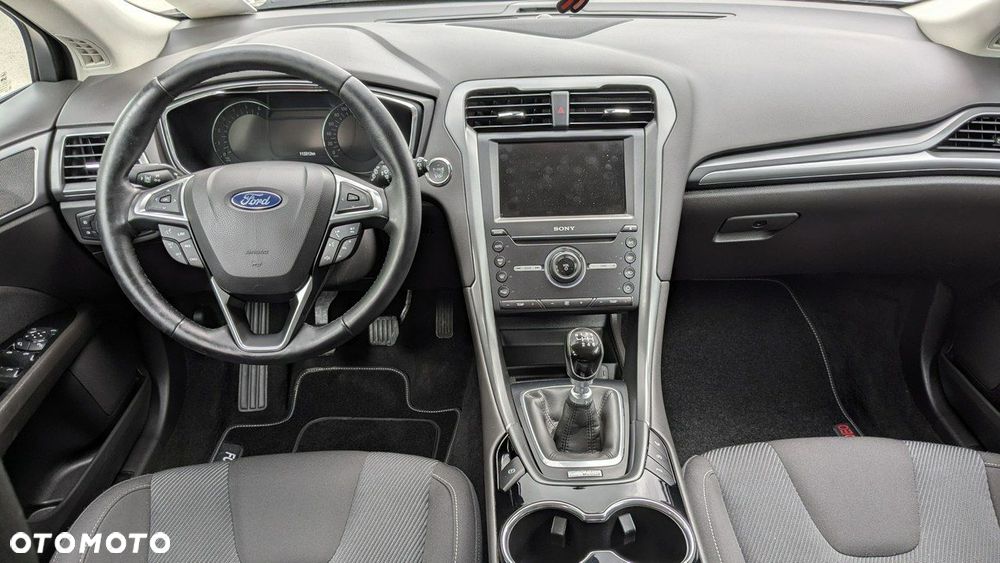 Ford Mondeo - 25
