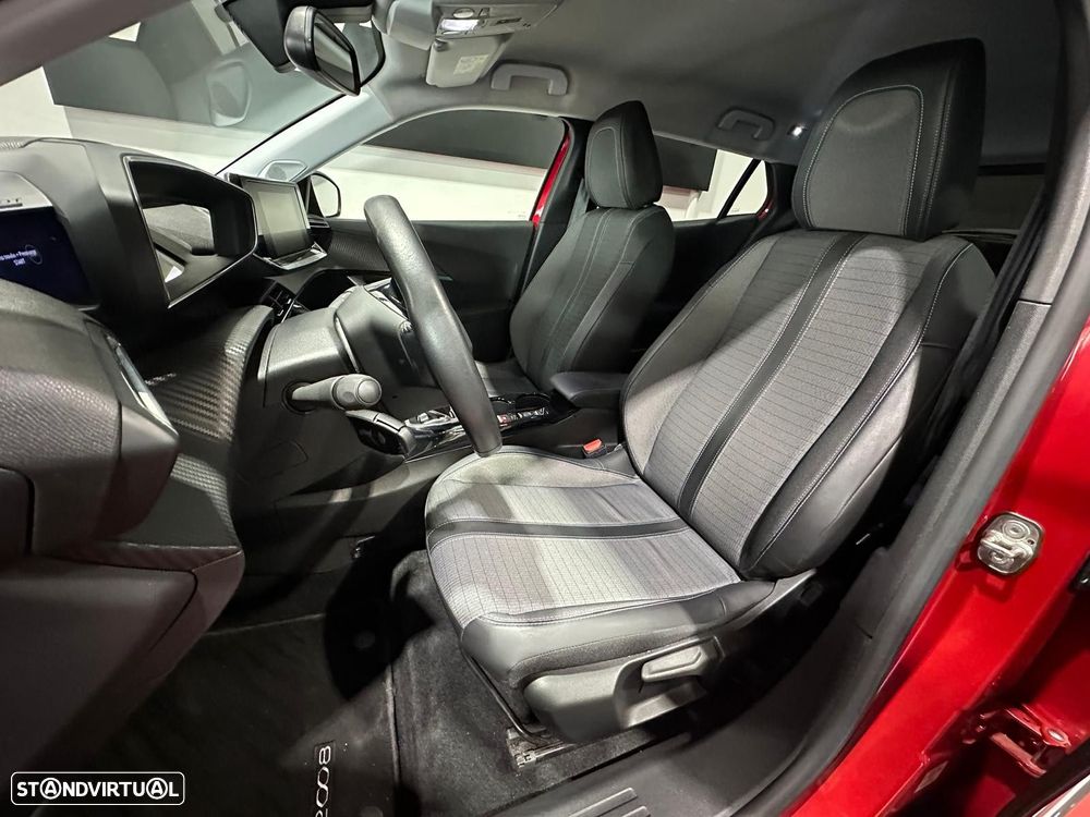 Peugeot e-2008 50 kWh Active Pack - 26