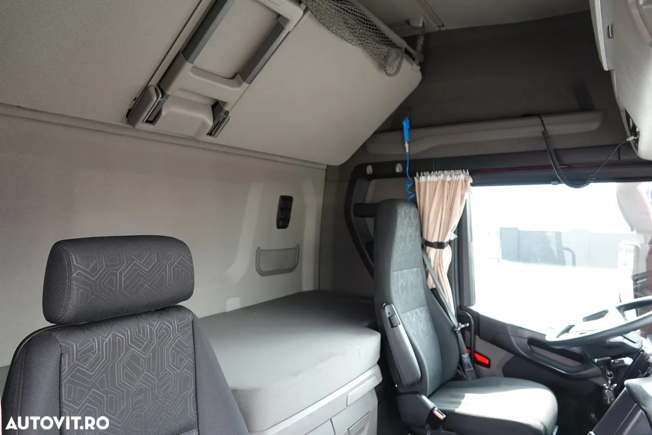 Scania R 450 / LOWDECK / MEGA / 2021 / DUPĂ CONTRACTUL DE SERVICII DE AUR / - 33