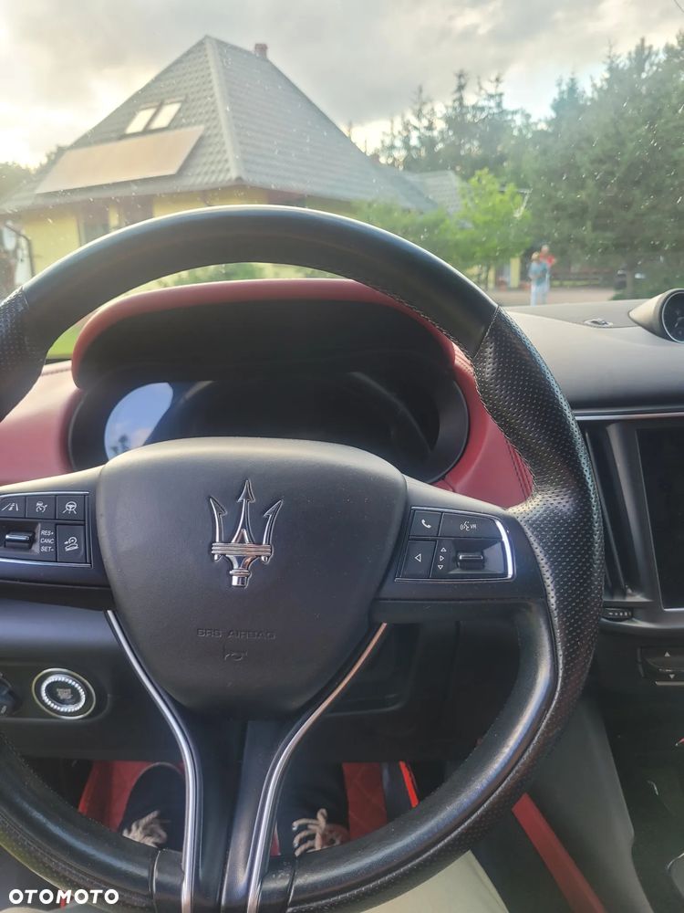 Maserati Levante Modena S - 8