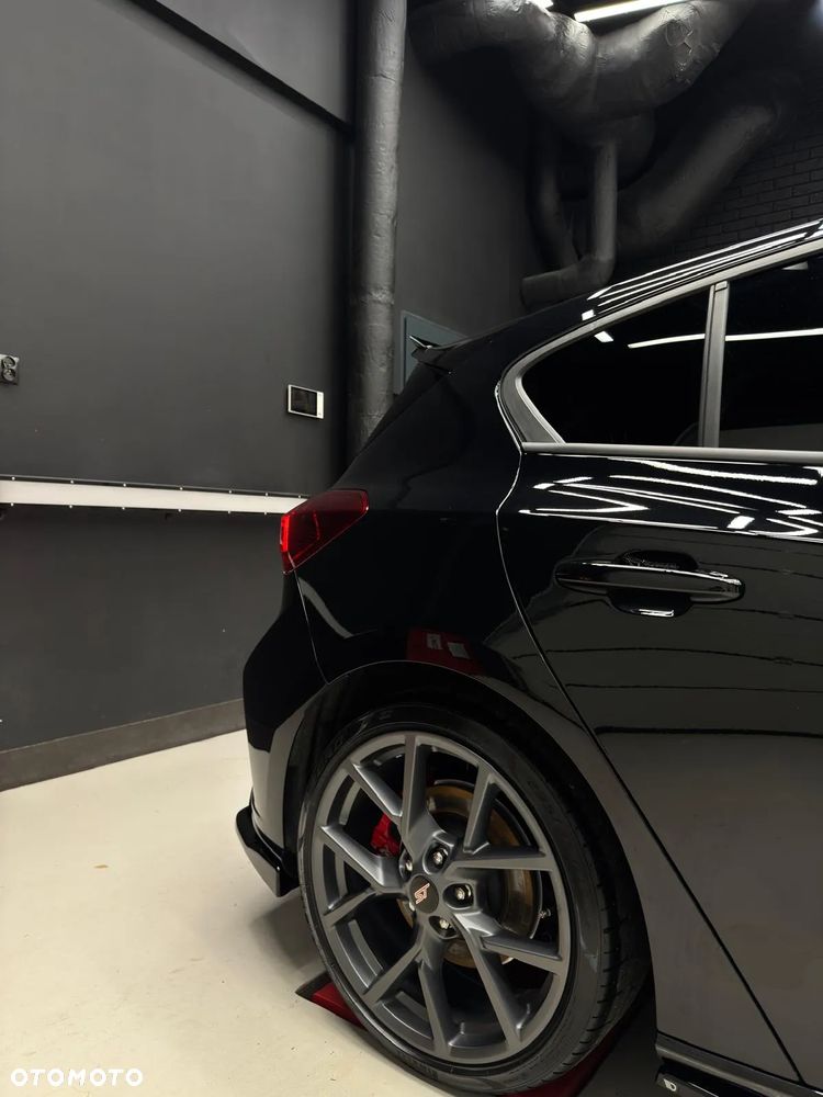 Ford Focus 2.3 EcoBoost ST X - 9