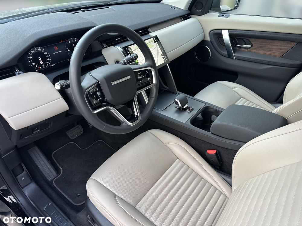 Land Rover Discovery Sport 2.0 D200 mHEV S - 12