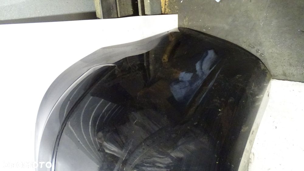 ZDERZAK TYŁ OPEL ZAFIRA B Z20R - 7