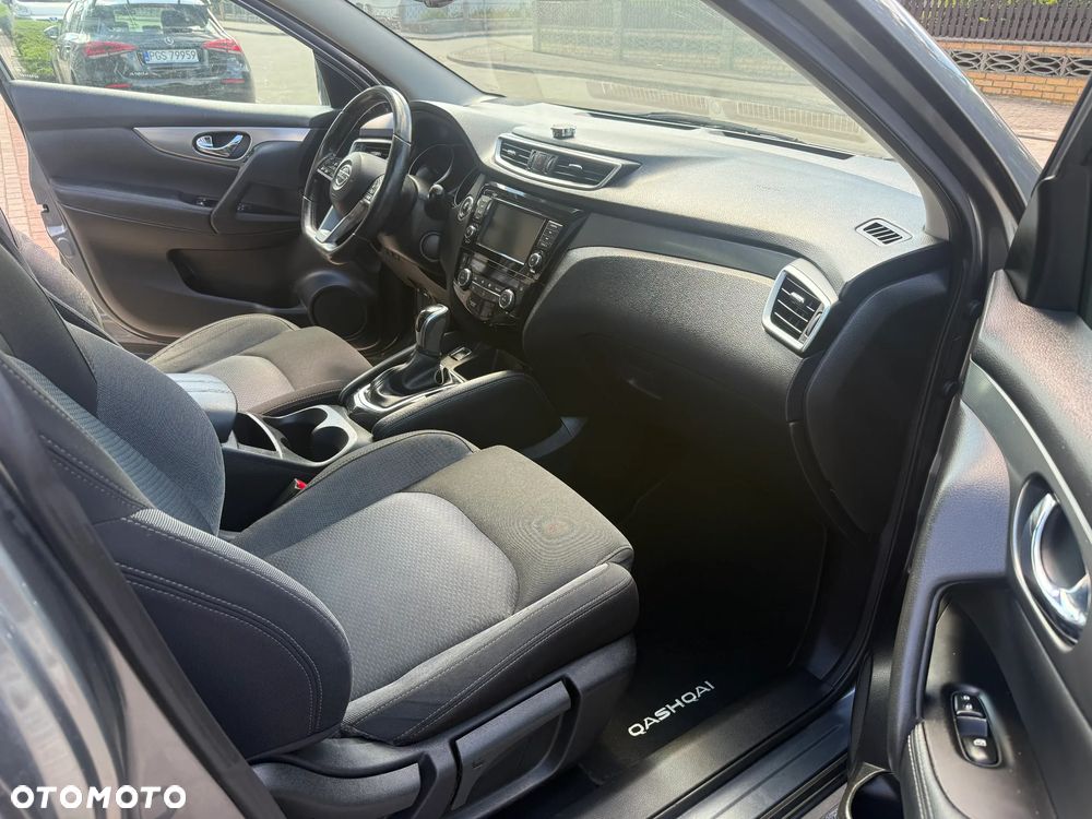 Nissan Qashqai 1.5 dCi DCT TEKNA - 8