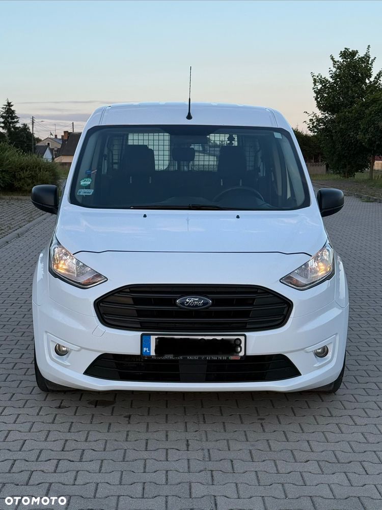 Ford Tourneo Connect Grand - 19