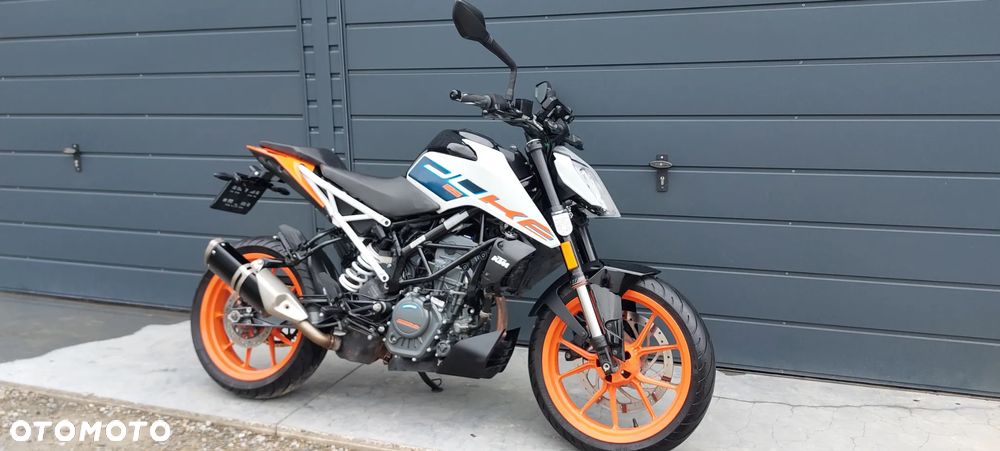KTM Duke 125 - 34