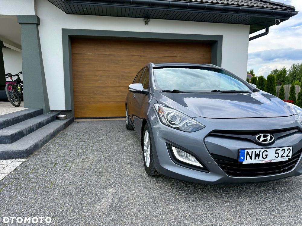 Hyundai i30 i30cw 1.6 CRDi Intro Edition - 9