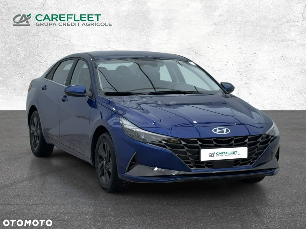 Hyundai Elantra - 3